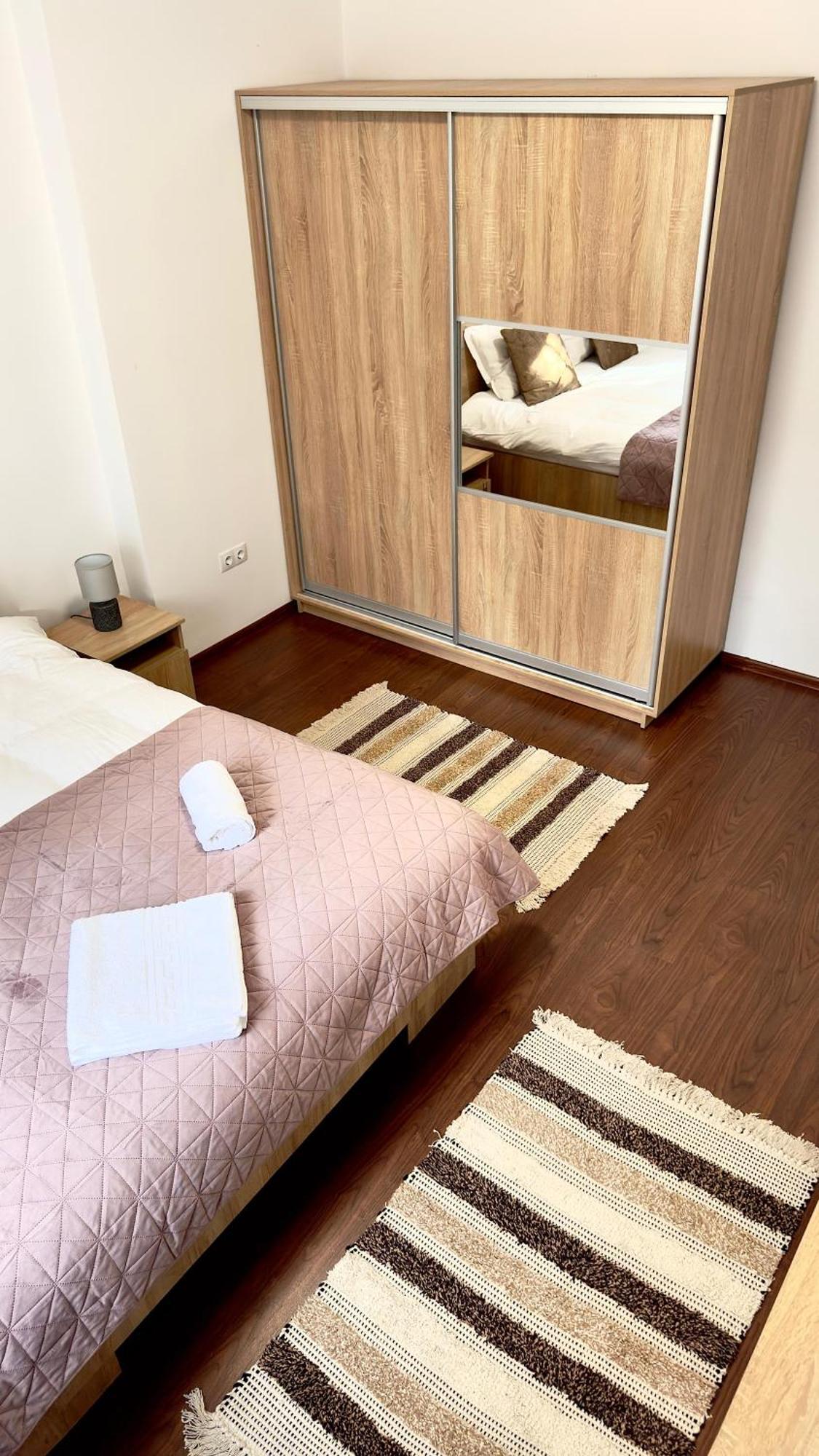 Phoenix Central Apartments Sibiu Luaran gambar