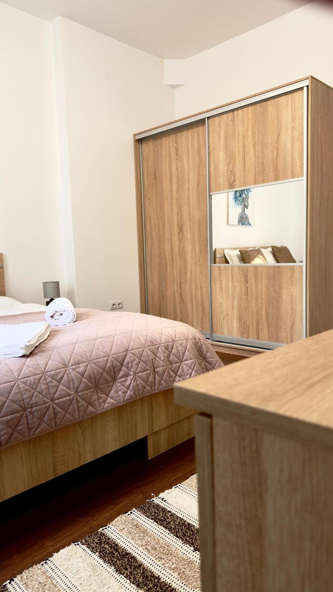 Phoenix Central Apartments Sibiu Luaran gambar